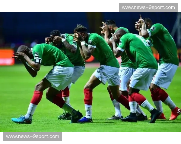 非洲杯分析：热血、智慧与黑马的赛场密语